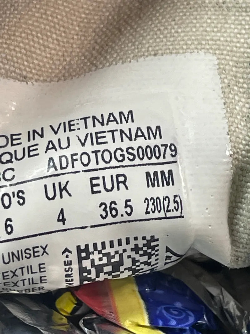 Chuck Taylor 70's | Black & White | Lo Top | Converse