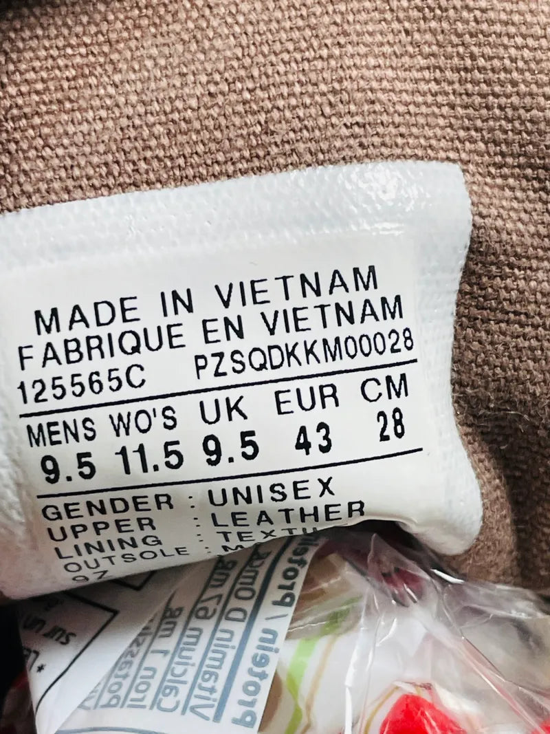 Chuck Taylor | Black | Leather | High top| Converse