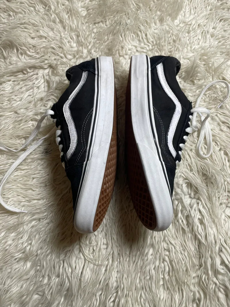 Vans | Black & White | Lo Top | Old Skool