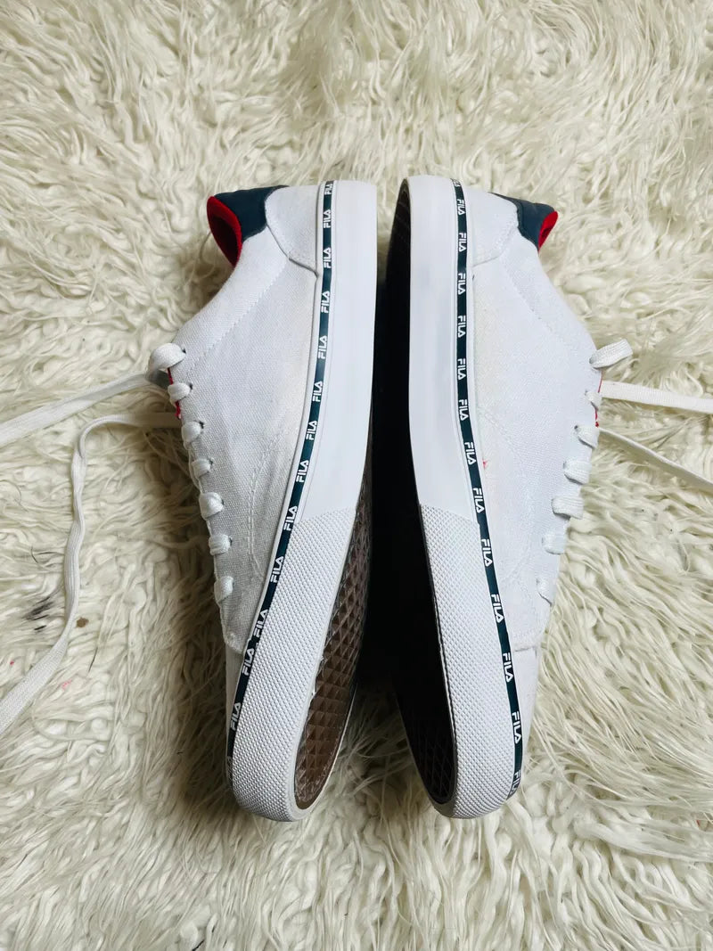 Fila | White