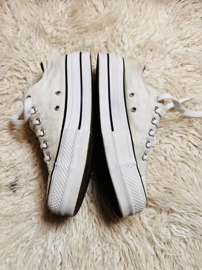 Chuck Taylor | White | High Heels | Converse Lo top