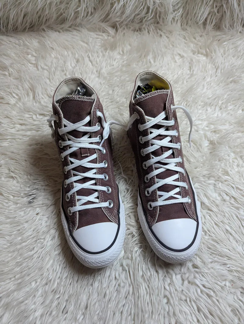 Chuck Taylor | Brown & White | High top| Converse