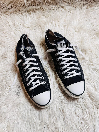 Chuck Taylor | Black & White | Lo top | Converse