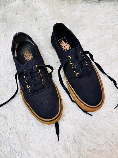 Vans Gum Sole All Black Lo top