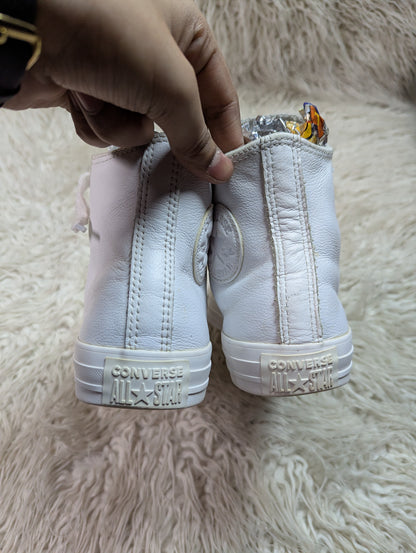 Chuck Taylor |  White | Leather | High top| Converse