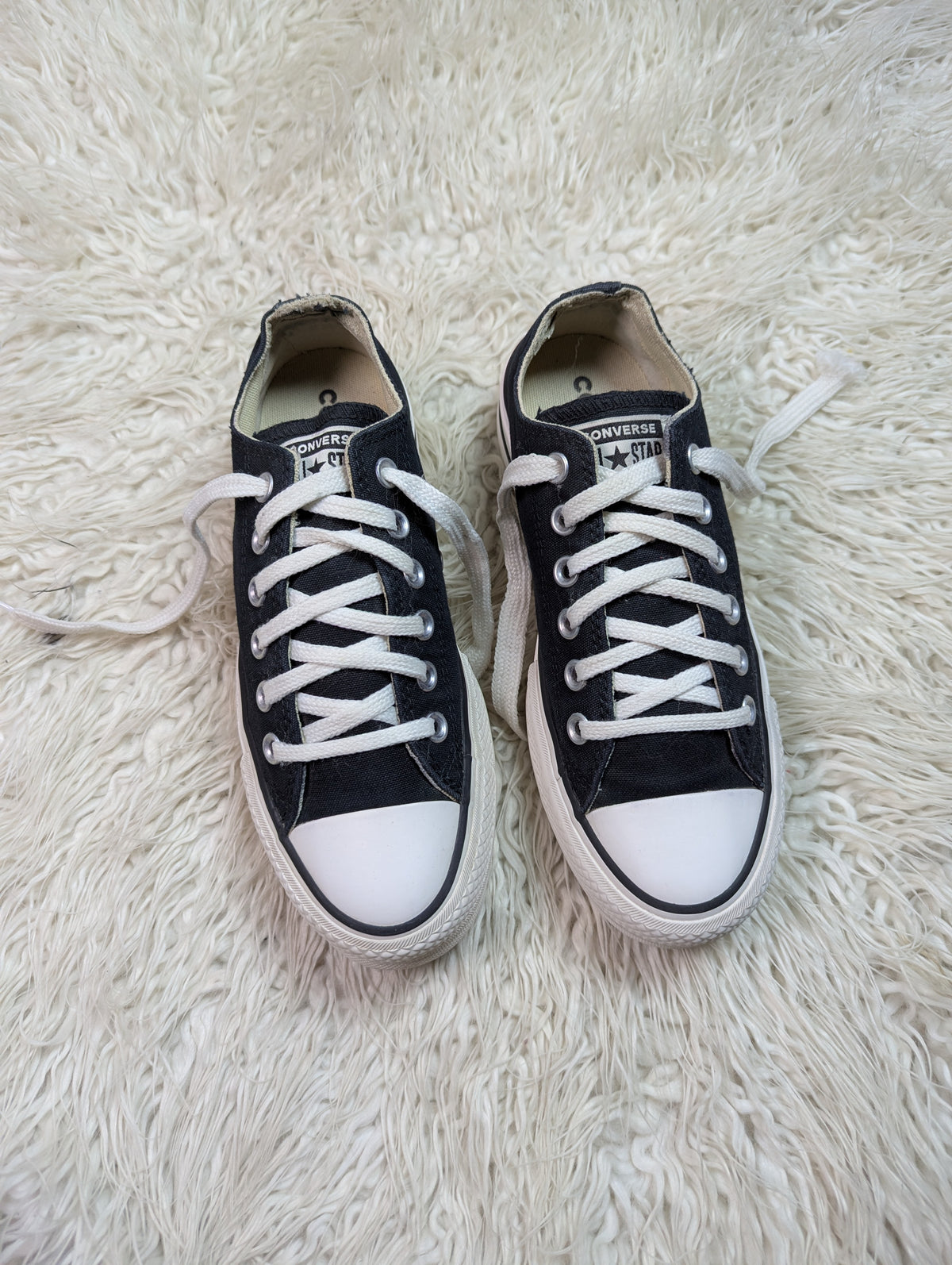 Chuck Taylor |Black & White | Low top| Converse | Platforms