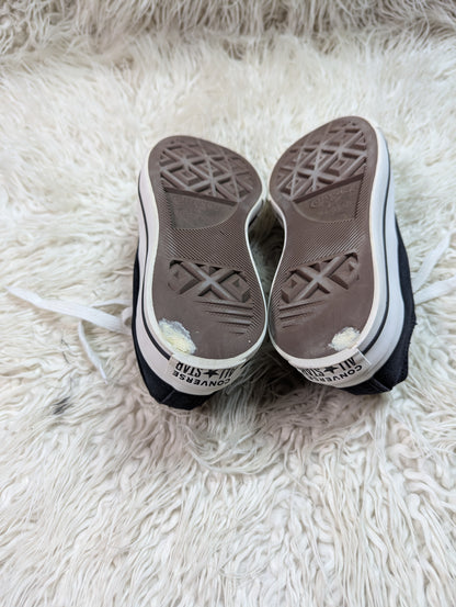 Chuck Taylor |Black & White | Low top| Converse | Platforms