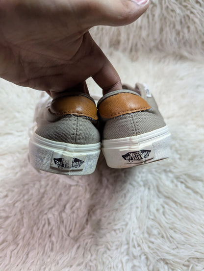 Vans Authentic | Grey & White | Lo Top