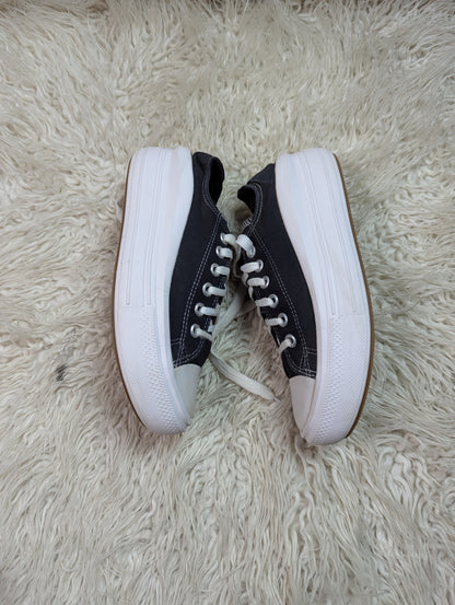 Chuck Taylor | Black & White | Low top| Converse | Platforms