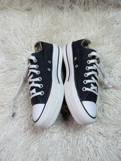 Chuck Taylor |Black & White | Low top| Converse | Platforms