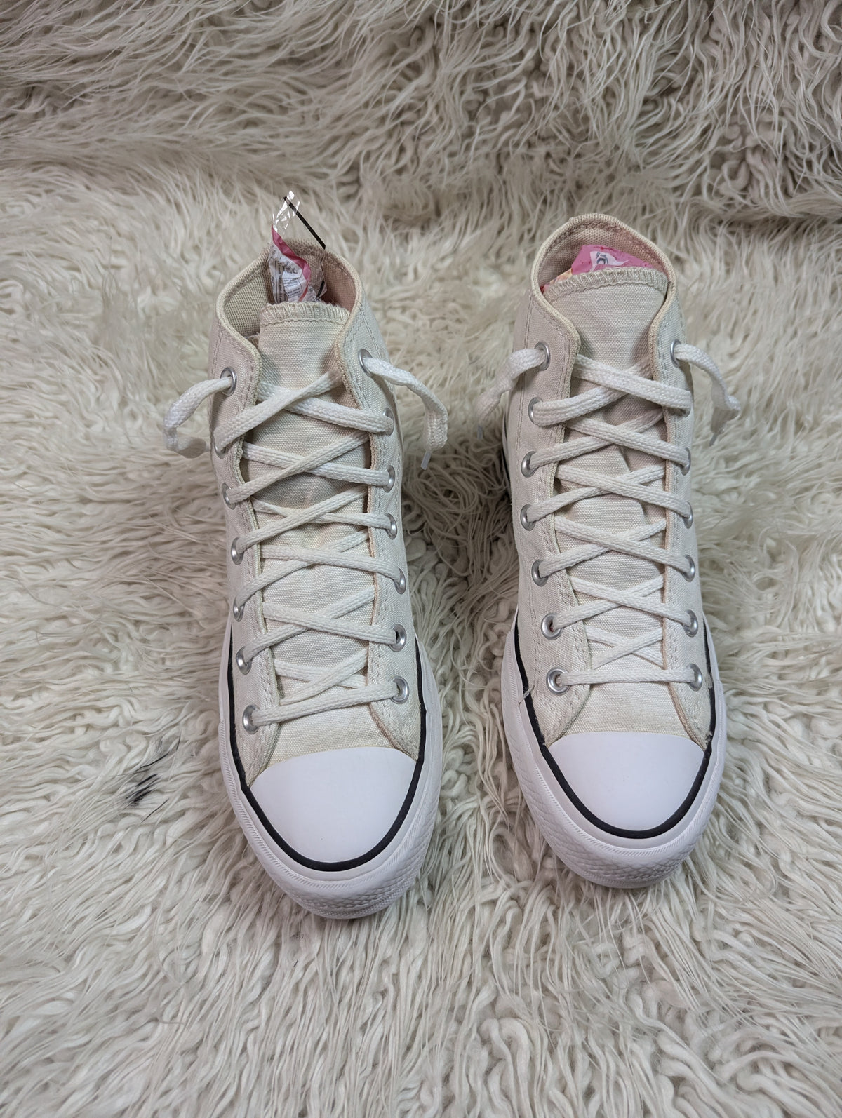 Chuck Taylor | White | High top| Converse | Platforms