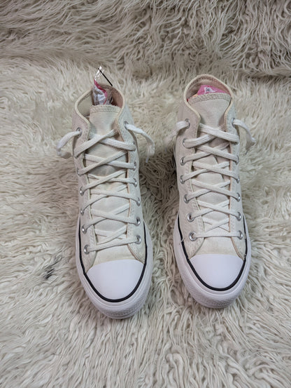 Chuck Taylor | White | High top| Converse | Platforms