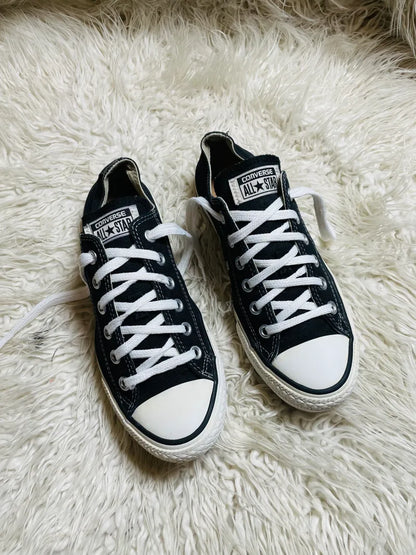 Chuck Taylor | Black & White | Lo top | Converse