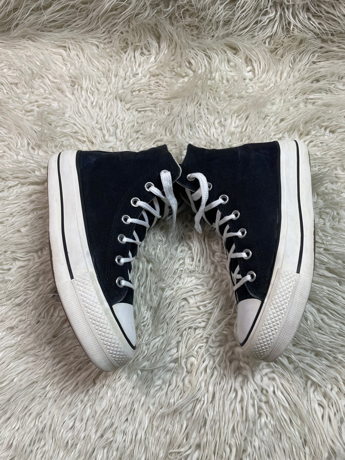 Chuck Taylor | Black & White | High top | Hi Sole
