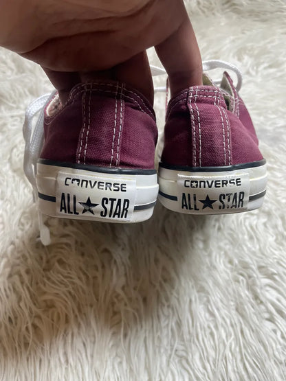 Chuck Taylor | Maroon & White | Lo top | Converse