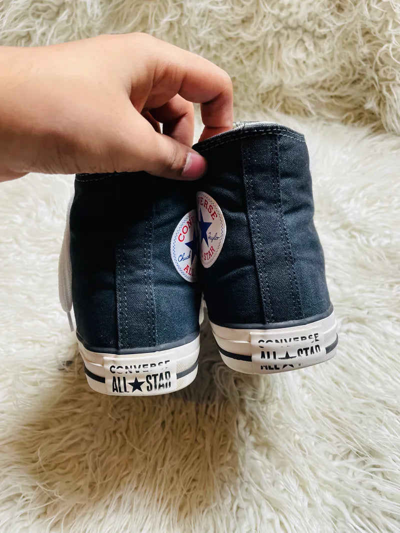 Chuck Taylor | Black & White | High top| Converse