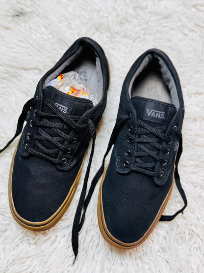 Vans | Black | At Wood Gum sole