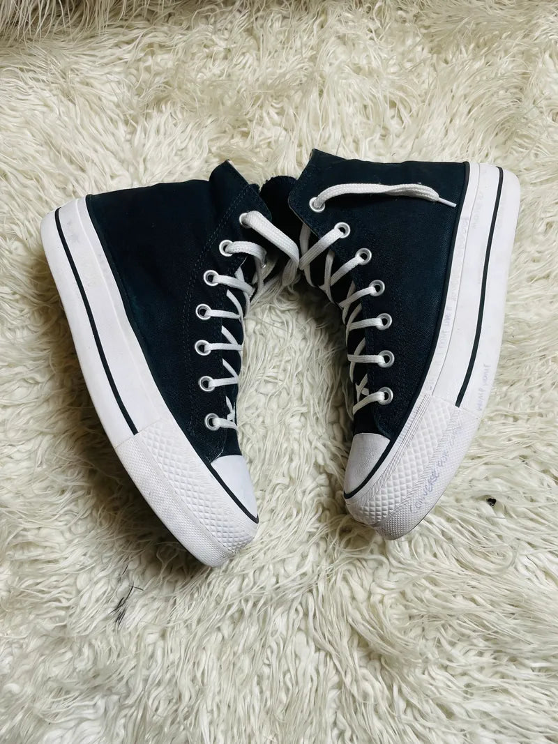 Chuck Taylor | Black & White | High top | Hi Sole