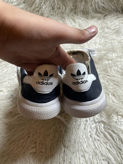 Black & White Lo Top Addias Sneakers