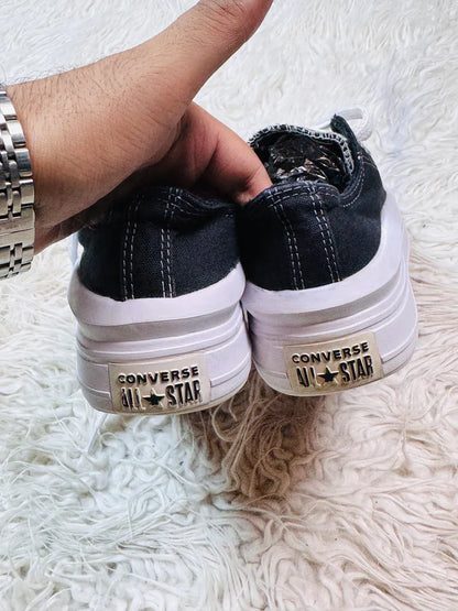 Chuck Taylor | Black & White | Lo top| Converse  High Heels