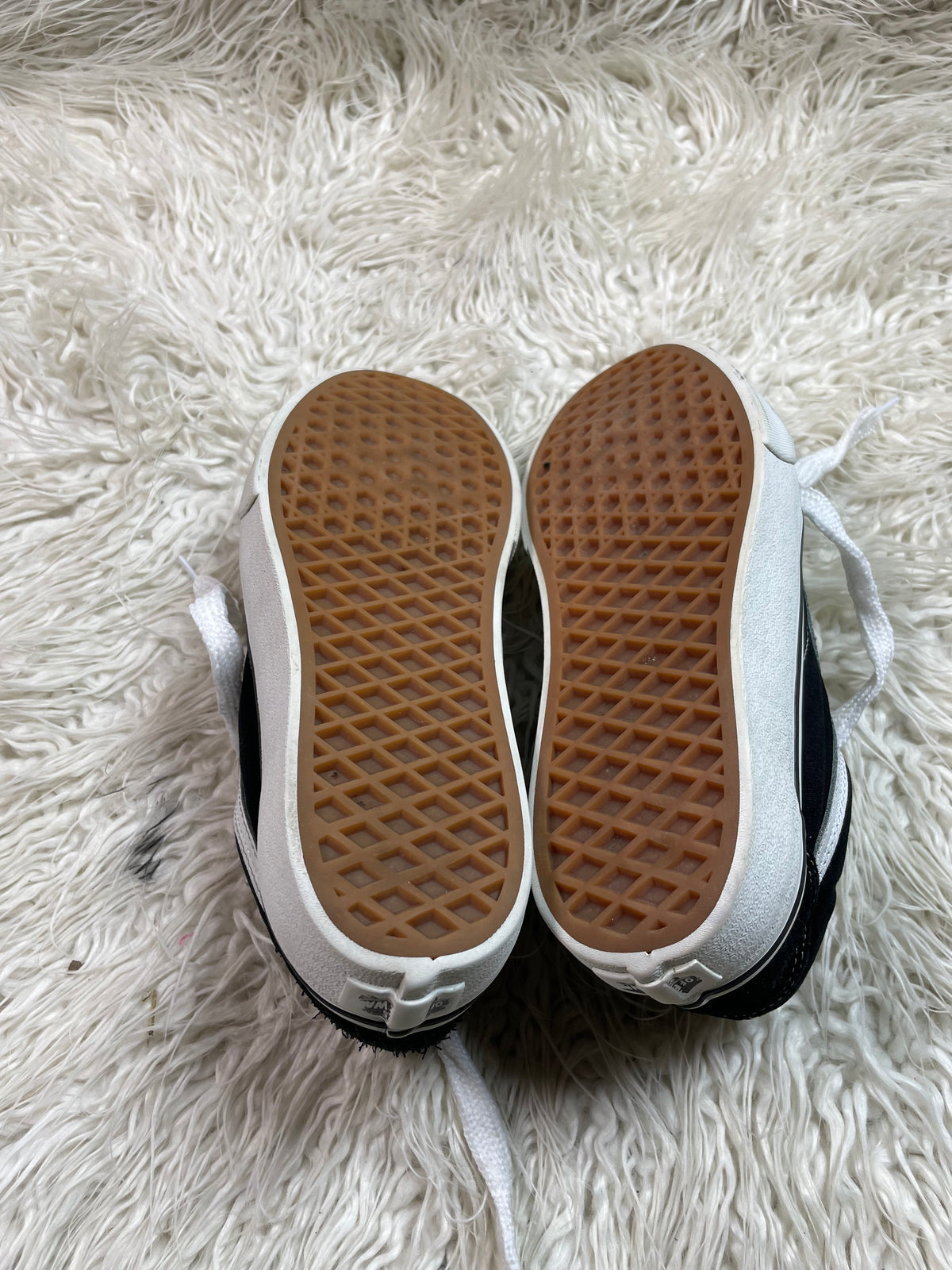 Vans | Black & White | Lo Top | Old Skool