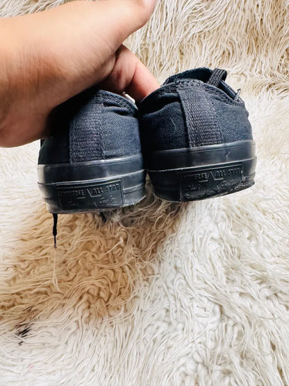 Chuck Taylor | Black | Lo top | Converse