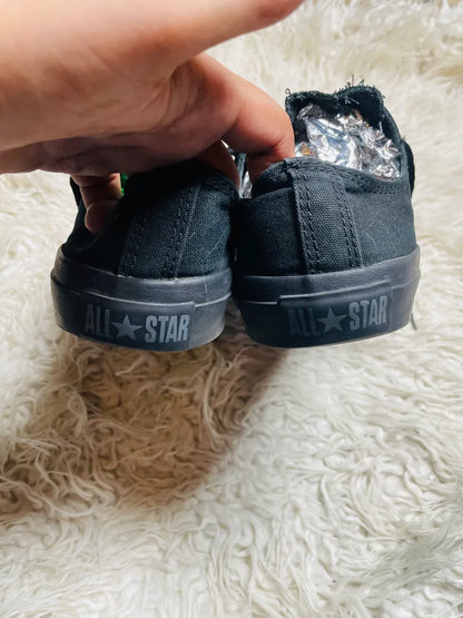 Chuck Taylor | Black | Lo top | Converse