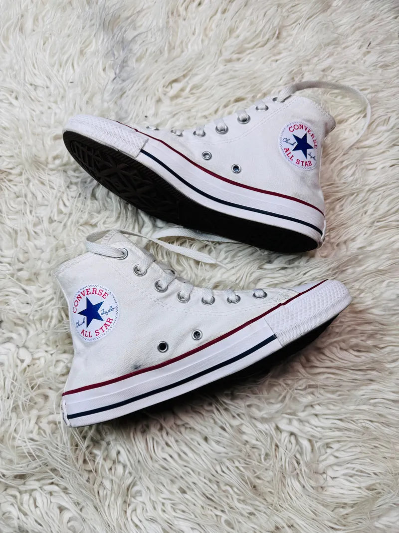 Chuck Taylor | White