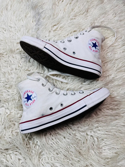 Chuck Taylor | White
