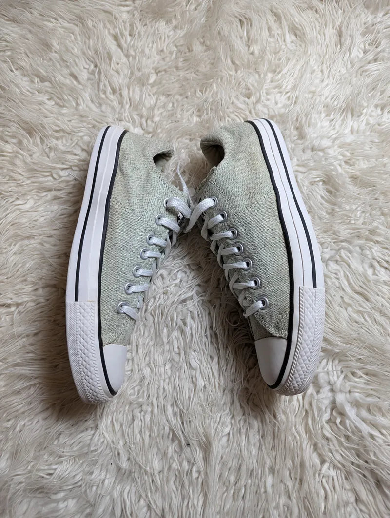 Chuck Taylor | light green or mint | Lo top | Converse