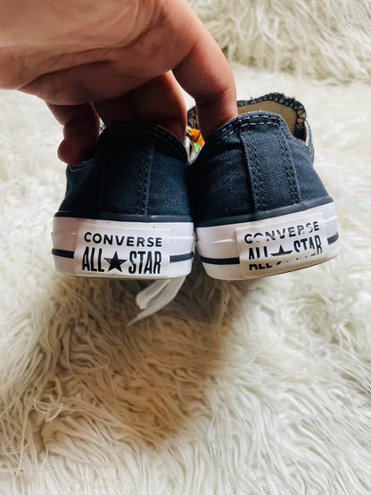 Chuck Taylor | Black & White | Lo top | Converse