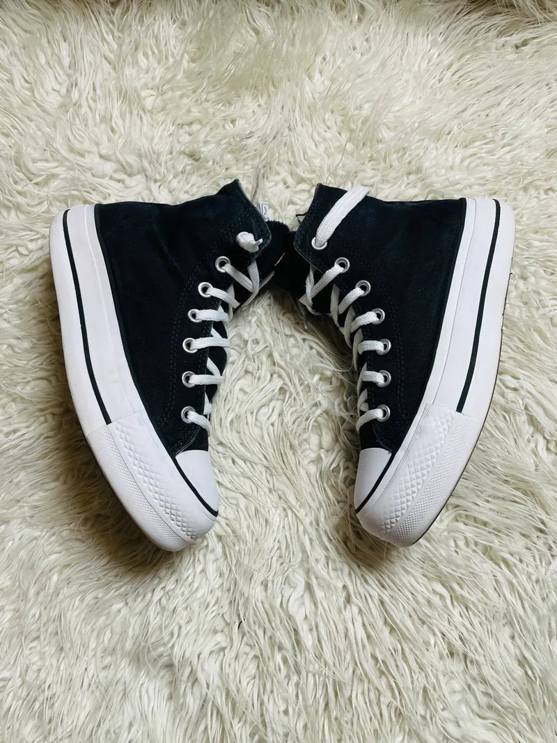 Chuck Taylor | Black & White | High top | Hi Sole