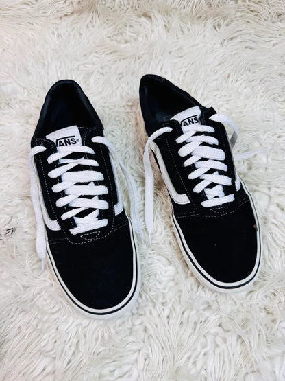 Vans | Black & White | Old Skool