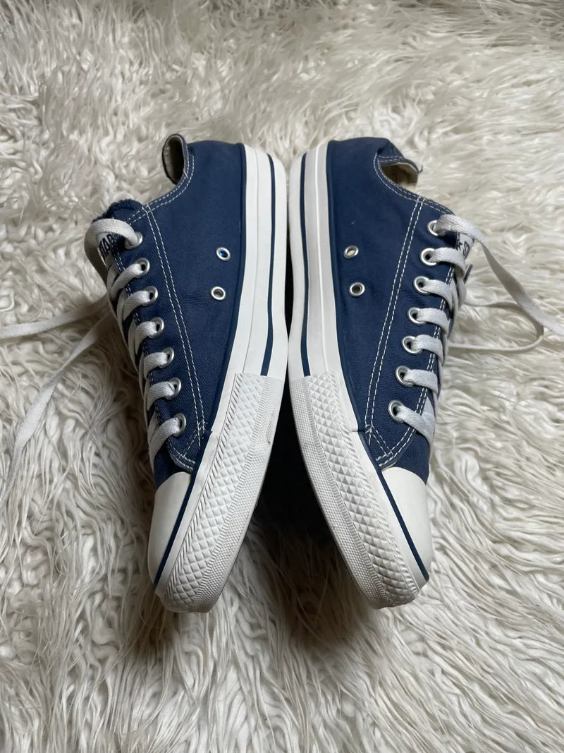 Chuck Taylor | Blue  & White | Lo top | Converse