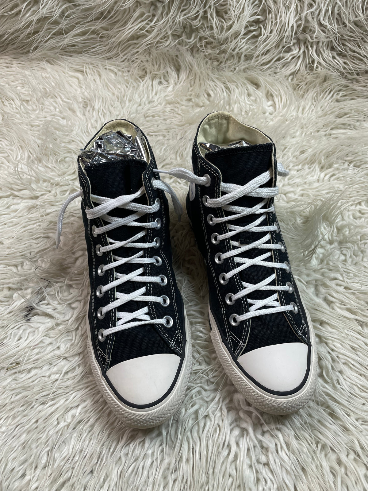 Chuck Taylor | Black & White | High top| Converse