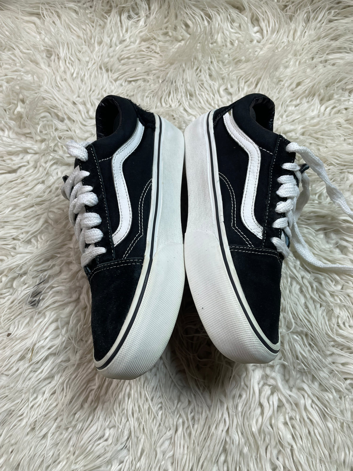 Vans | Black & White | Lo Top | Old Skool