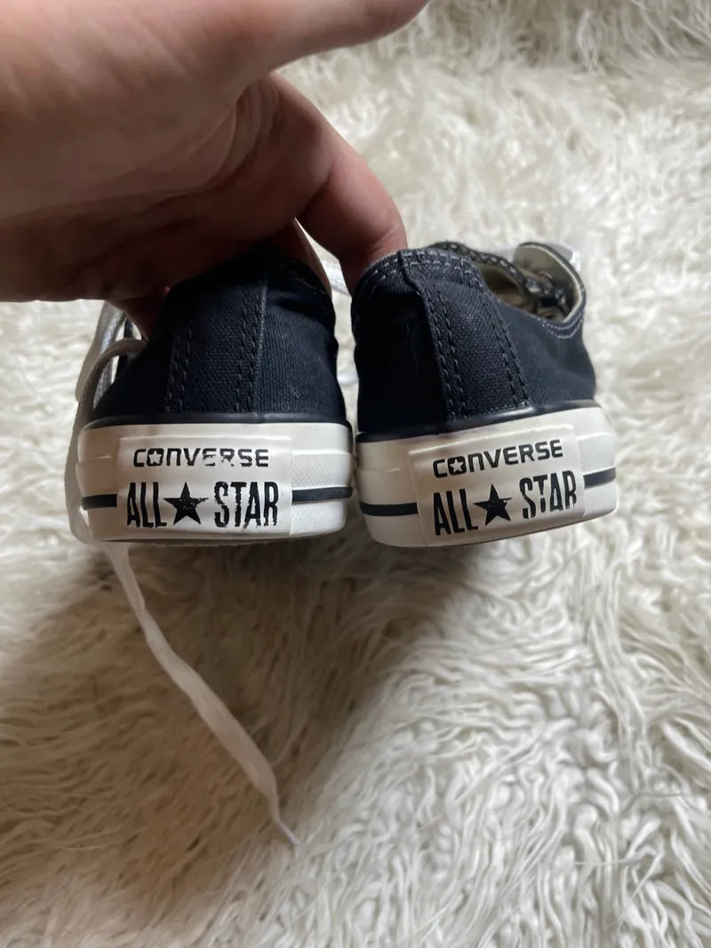 Chuck Taylor | Black & White | Lo top | Converse