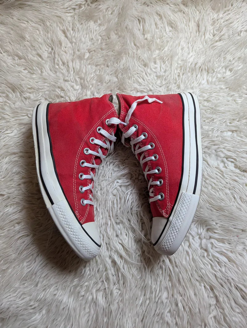 Chuck Taylor | Red & White | High top| Converse