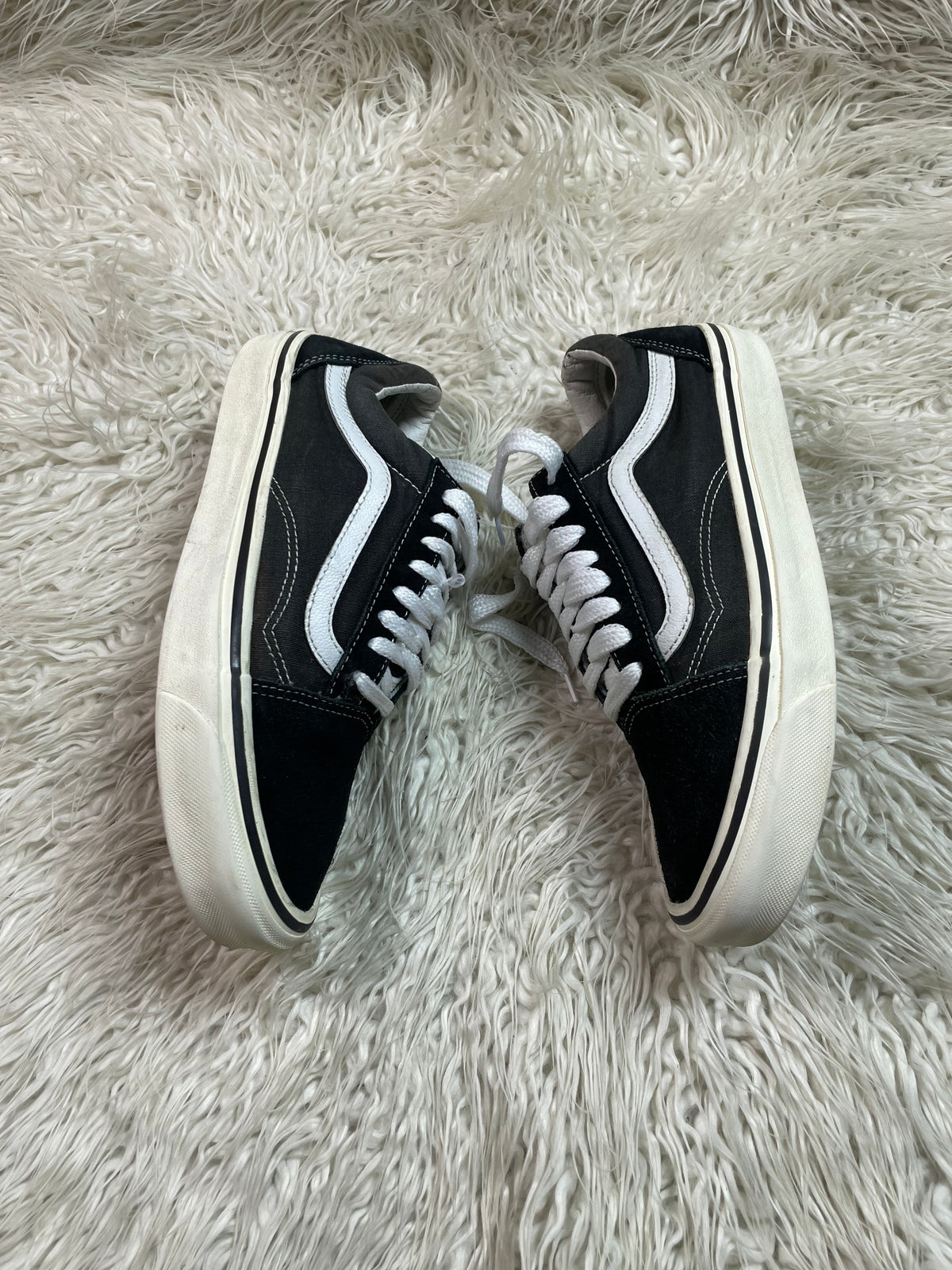 Vans | Black & White | Lo Top | Old Skool