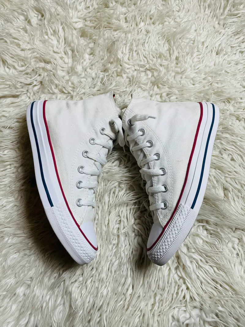Chuck Taylor | White | High top| Converse