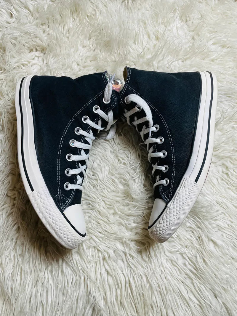 Chuck Taylor | Black & White | High top| Converse