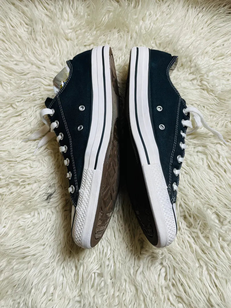 Chuck Taylor | Black & White | Lo top | Converse