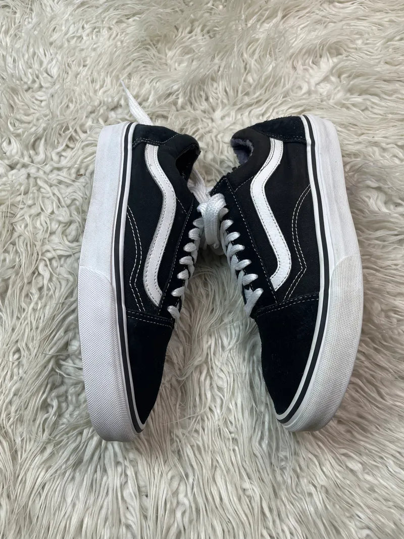 Vans | Black & White | Lo Top | Old Skool