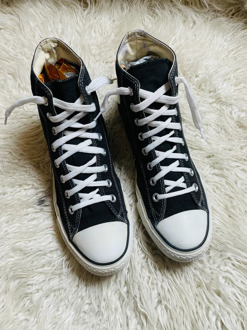 Chuck Taylor | Black & White | High top| Converse