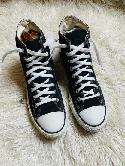 Chuck Taylor | Black & White | High top| Converse