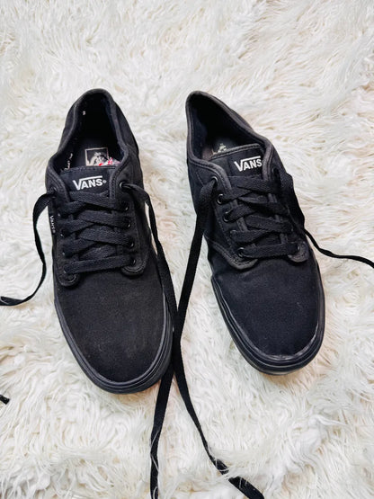 Vans | Black | At Wood