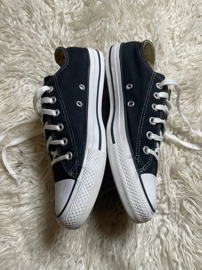 Chuck Taylor | Black & White | Lo top | Converse