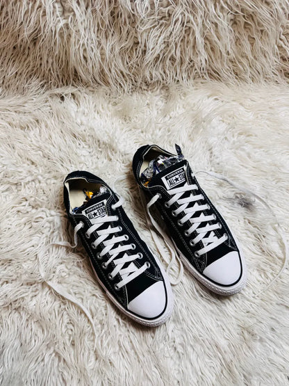Chuck Taylor | Black & White | Lo top | Converse