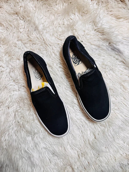 Vans | Black & White | Slip Ons