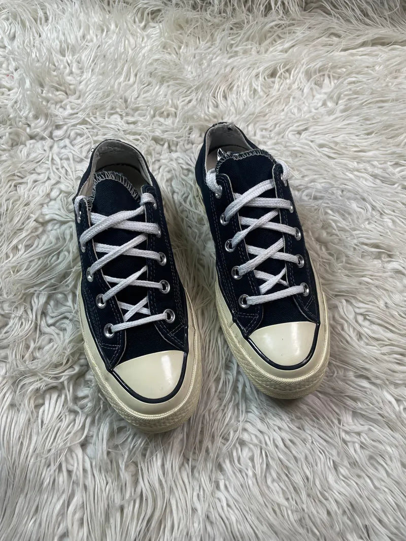 Chuck Taylor 70's | Black & White | Lo Top | Converse